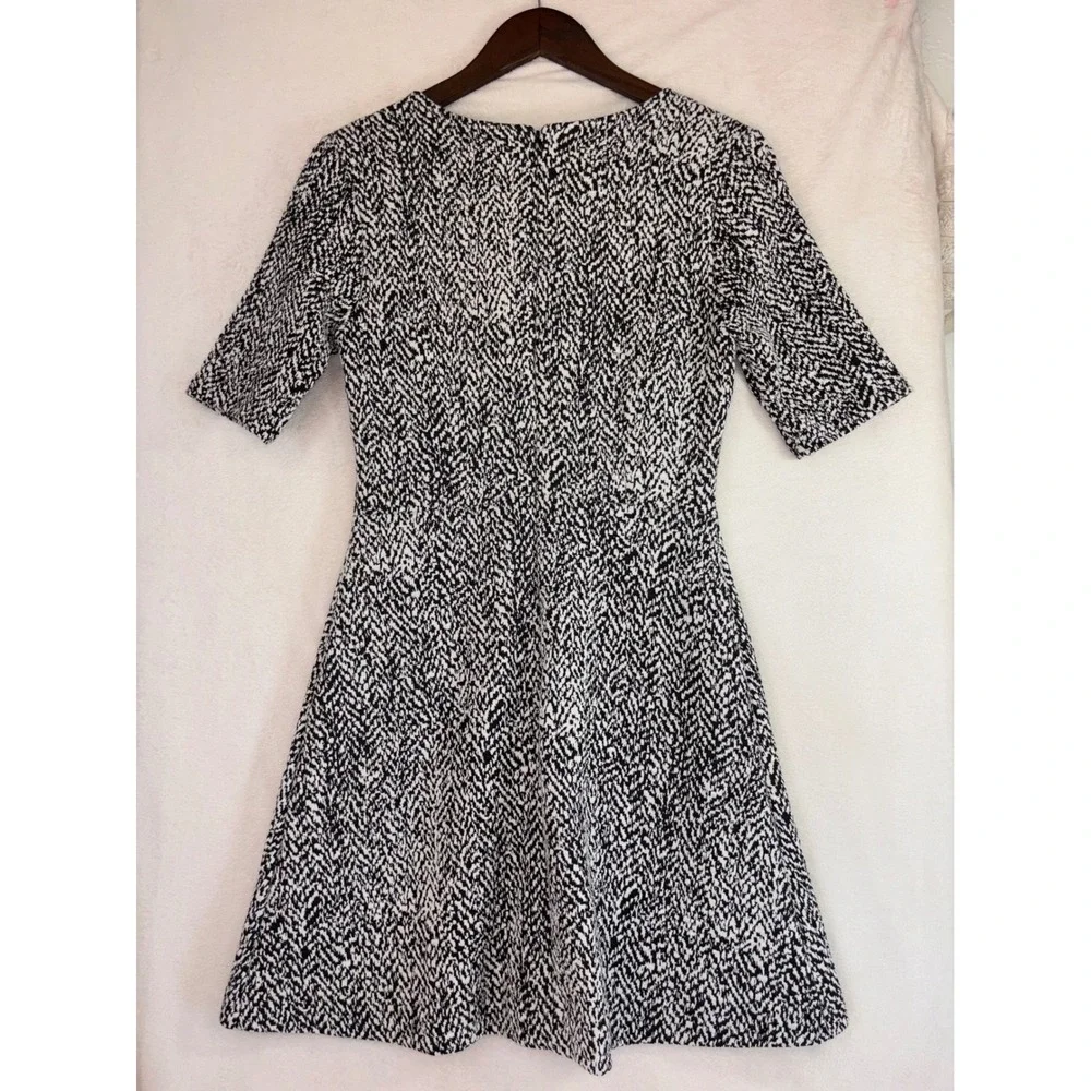BANANA REPUBLIC Black Short Dress Sleeve White Tweed Scoop Office Work Knee Mini